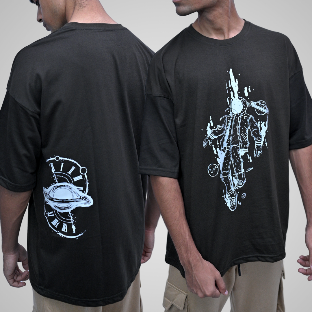 Astronaut  Oversized T-shirt