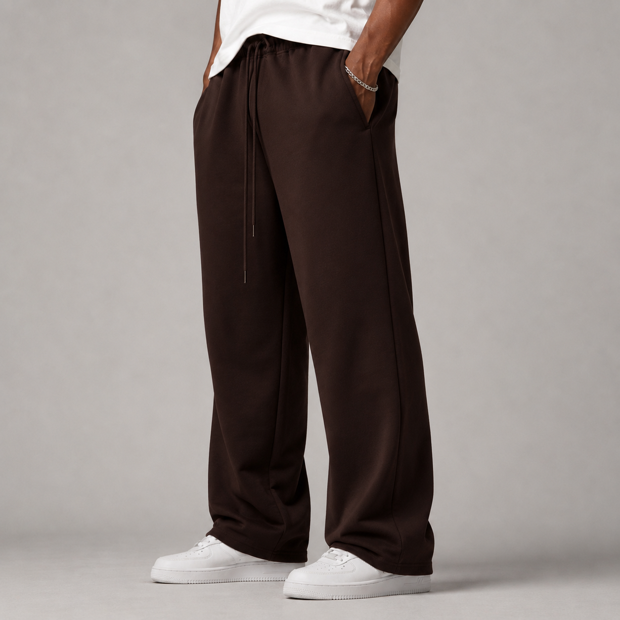 Essential Straight-Leg Trousers (Brown)