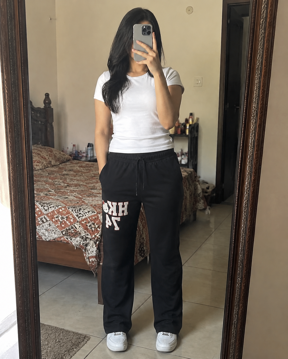 HK 74 Wide-Leg Trousers (Black)